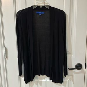 Light weight knit sweater. Size XL  Black